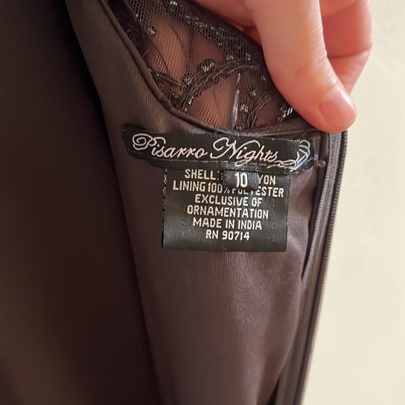 Pisarro Nights Beaded Mesh Column Gown in Slate Gray - Size 10 - Picture 14 of 16